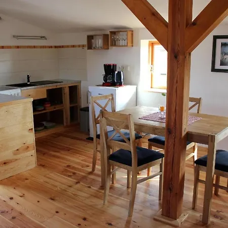 Apartment Rustikale Im Obergeschoss Kroslin
